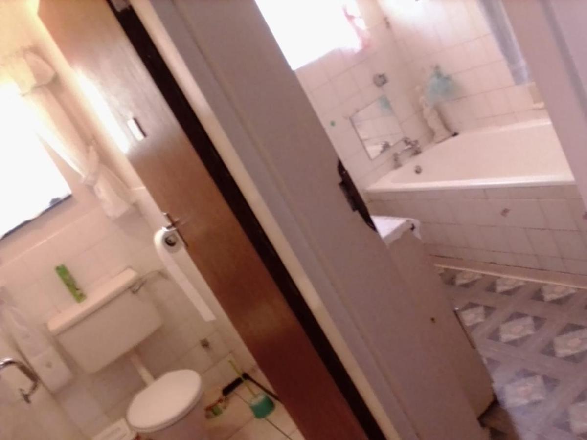 Heila'S In House Family Room-Homestay! Bloemfontein Dış mekan fotoğraf