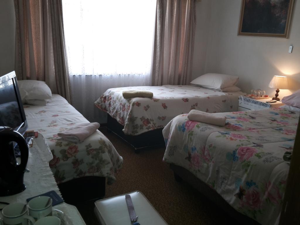 Heila'S In House Family Room-Homestay! Bloemfontein Dış mekan fotoğraf